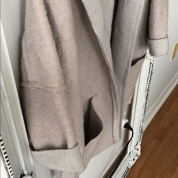 Grey (w/ a hint of purple) oversized style jacket - Picture 2 of 6